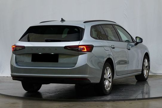 Skoda Superb Drive 2.0 TDI DSG