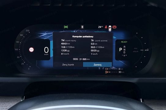 Volvo XC90 T8 AWD Plug-In Hybrid Plus Dark 7os