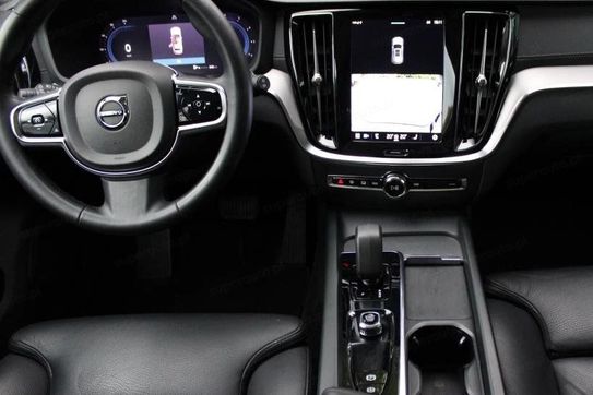 Volvo V60 CC Core B4 D AWD aut