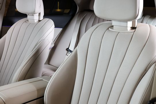 Mercedes Klasa E 200  4-Matic Exclusive