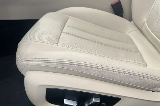 BMW Seria 5 520D Mhev
