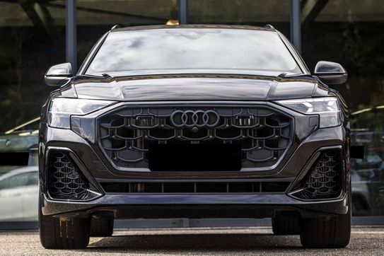 Audi Q8 TFSI e quattro