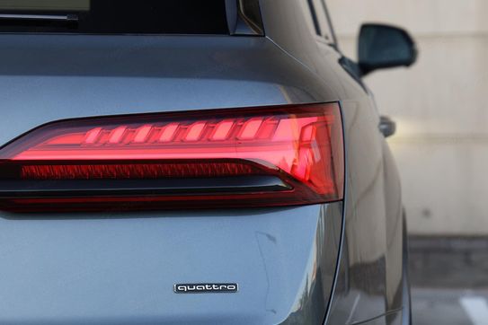 Audi Q7 55 TFSI e quattro S Line