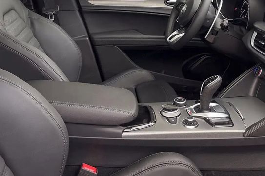 Alfa Romeo Stelvio JTDM Veloce Q4