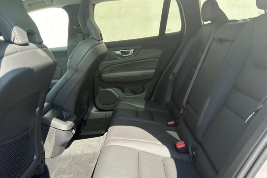 Volvo V60 B4 B Plus Dark aut