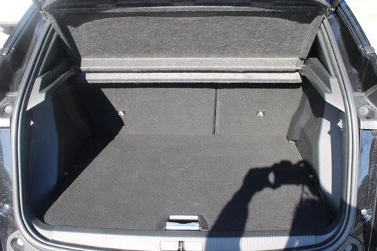 Peugeot 2008 1.2 PureTech GT EAT8