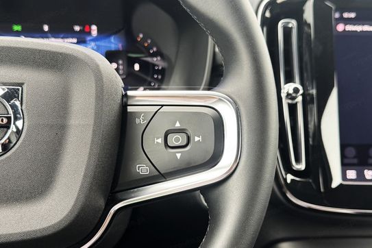 Volvo XC40 B3 Plus Dark