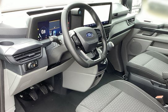 Ford Transit Custom Kombi M1 320 L2H1 Trend