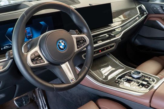 BMW X5 xDrive50e Individual Edition
