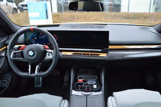 BMW Seria 5 Touring M5