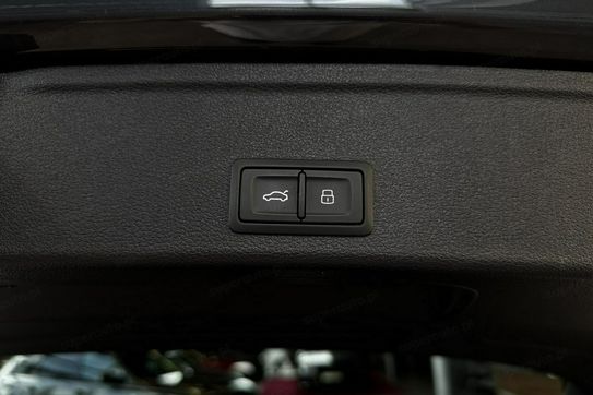 Audi A4 35 TFSI S tronic