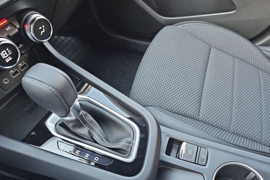 Renault Arkana TCe mHEV Techno EDC