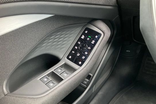 Audi A6 40 TDI mHEV Advanced S tronic