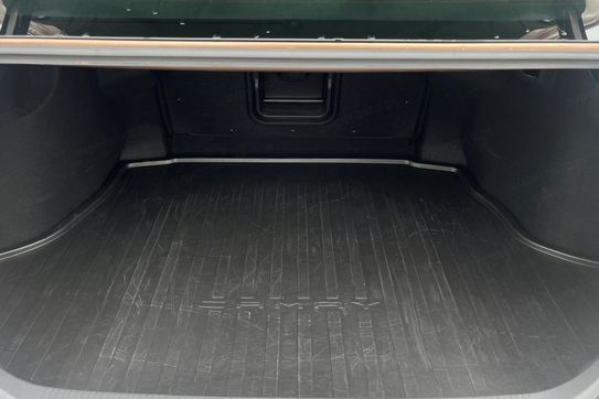 Toyota Camry 2.5 Hybrid Executive e-CVT