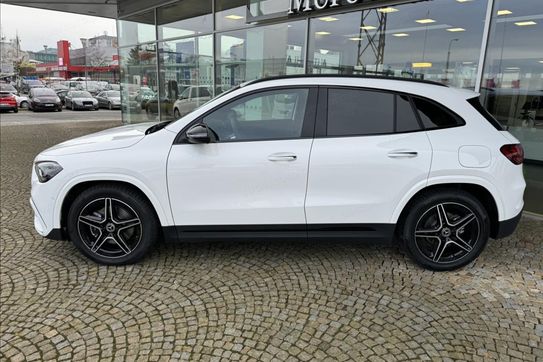 Mercedes GLA 200 AMG Line