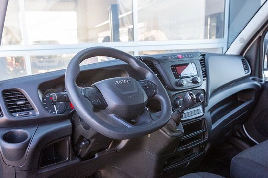 Iveco Daily 35S16 L4H3 18m3