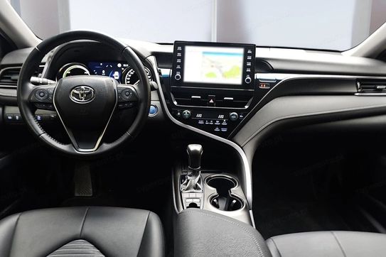 Toyota Camry 2.5 Hybrid Prestige