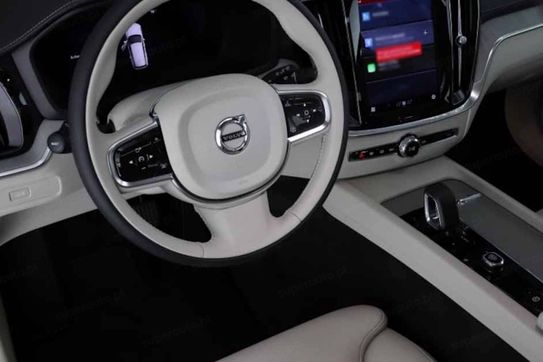 Volvo V60 B4 B Plus Bright