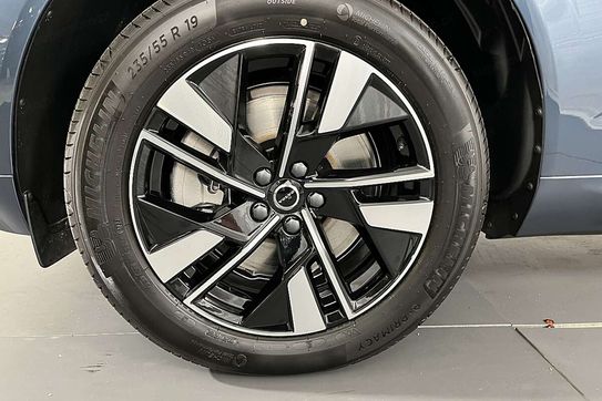 Volvo XC60 B5 AWD Plus Bright