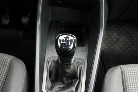 Volkswagen Caddy osobowy L1H1