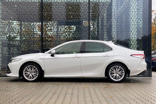 Toyota Camry 2.5 Hybrid Executive Cvt