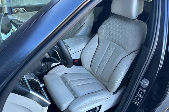 BMW X6 M60i mHEV sport-aut