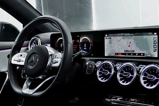 Mercedes CLA 250 e AMG Line