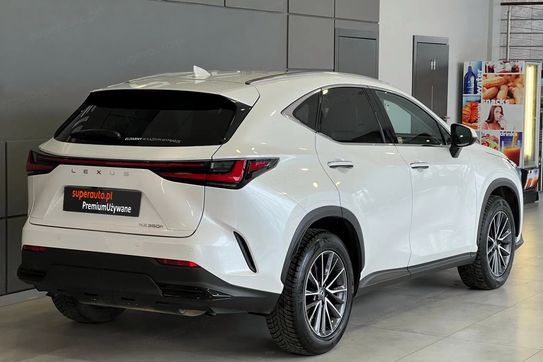 Lexus NX 350h Prestige 2WD