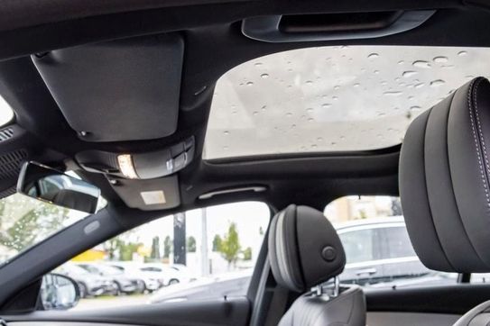 Mercedes E Klasa E 300 e 4-Matic Avantgarde