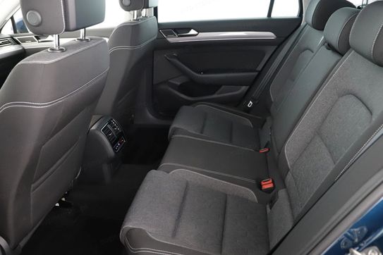 Volkswagen Passat 2.0 TDI 4Mot. Elegance DSG