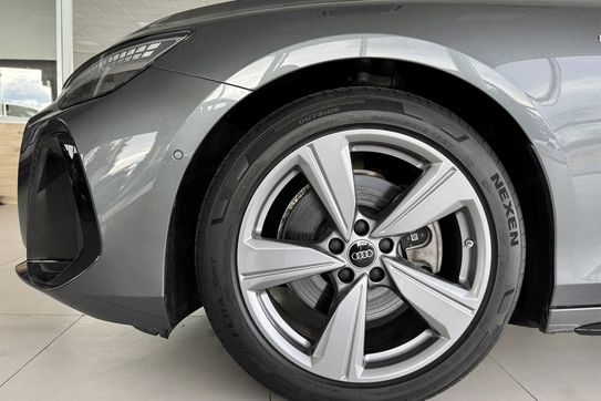 Audi A6 TFSI S line Avant