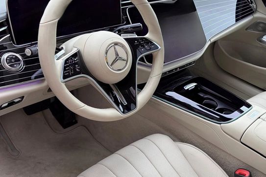 Mercedes Klasa E 220 d 4-Matic Exclusive