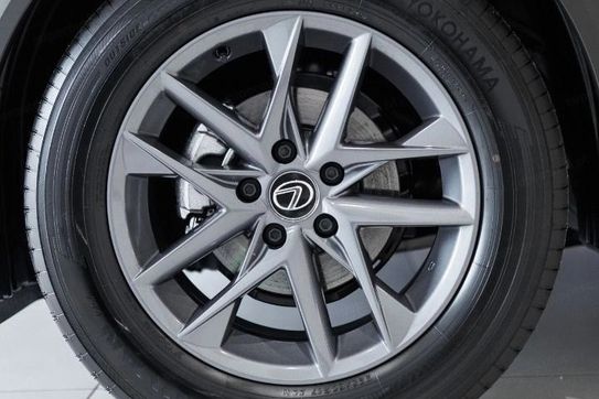 Lexus LBX Hybrid