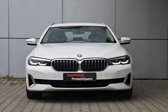 BMW Seria 5 Touring 530e xDrive Luxury Line