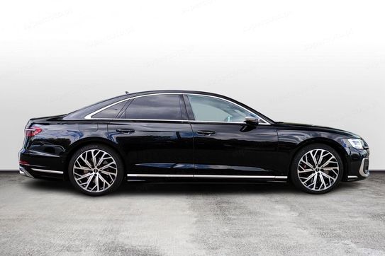 Audi A8 S8 TFSI quattro
