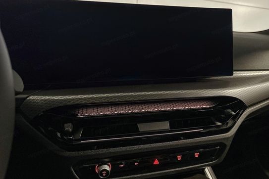 BMW Seria 3 318i M Sport