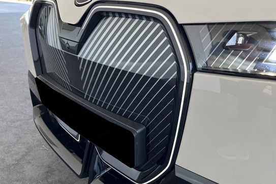 BMW iX xDrive45 M Sport