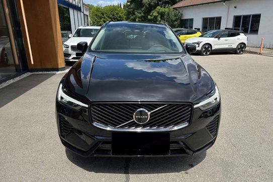 Volvo XC60 B5 AWD Ultra Dark