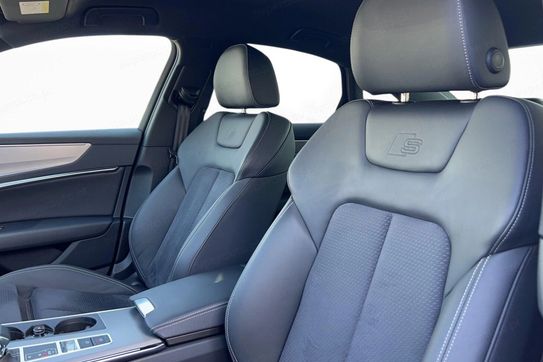 Audi A6 50 TDI quattro S Line