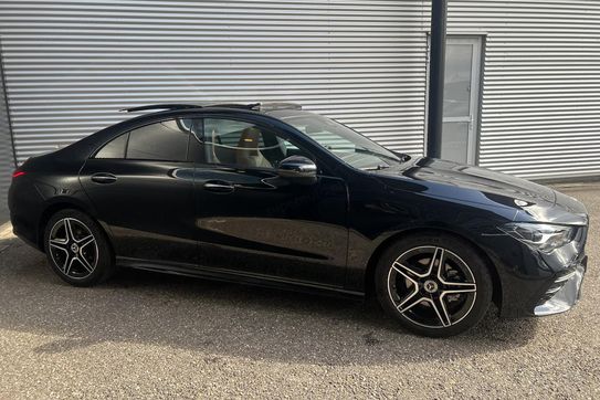 Mercedes CLA 200 AMG Line