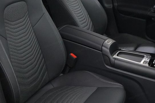 Mercedes GLB 200  Progressive