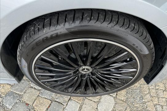 Mercedes Klasa E 220 d 4-Matic AMG
