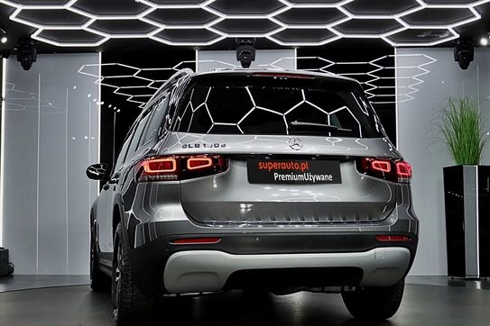 Mercedes GLB 180 d 8G-DCT