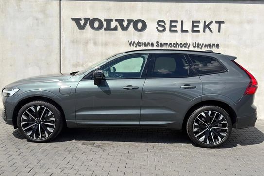 Volvo XC60 T6 Plug-In Hybrid AWD Ultra Dark
