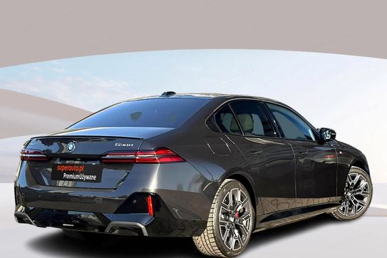 BMW Seria 5 530e xDrive M Sport