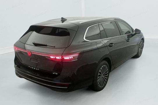 Volkswagen Passat Elegance 1.5 eTSI DSG6