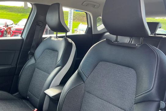 Renault Captur 1.3 Tce Mhev Intens