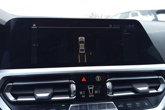 BMW Seria 3 330e xDrive M Sport sport-aut