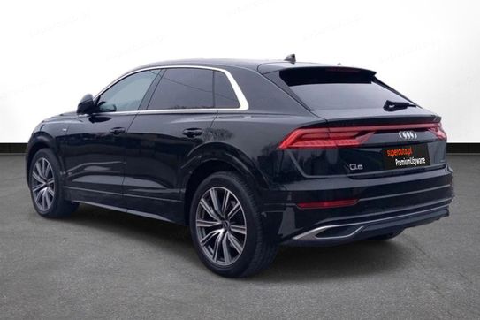 Audi Q8 45 TDI quattro S Line