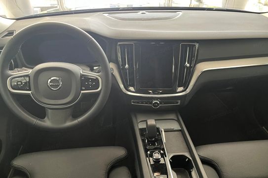 Volvo V60 B4 B Plus Dark aut